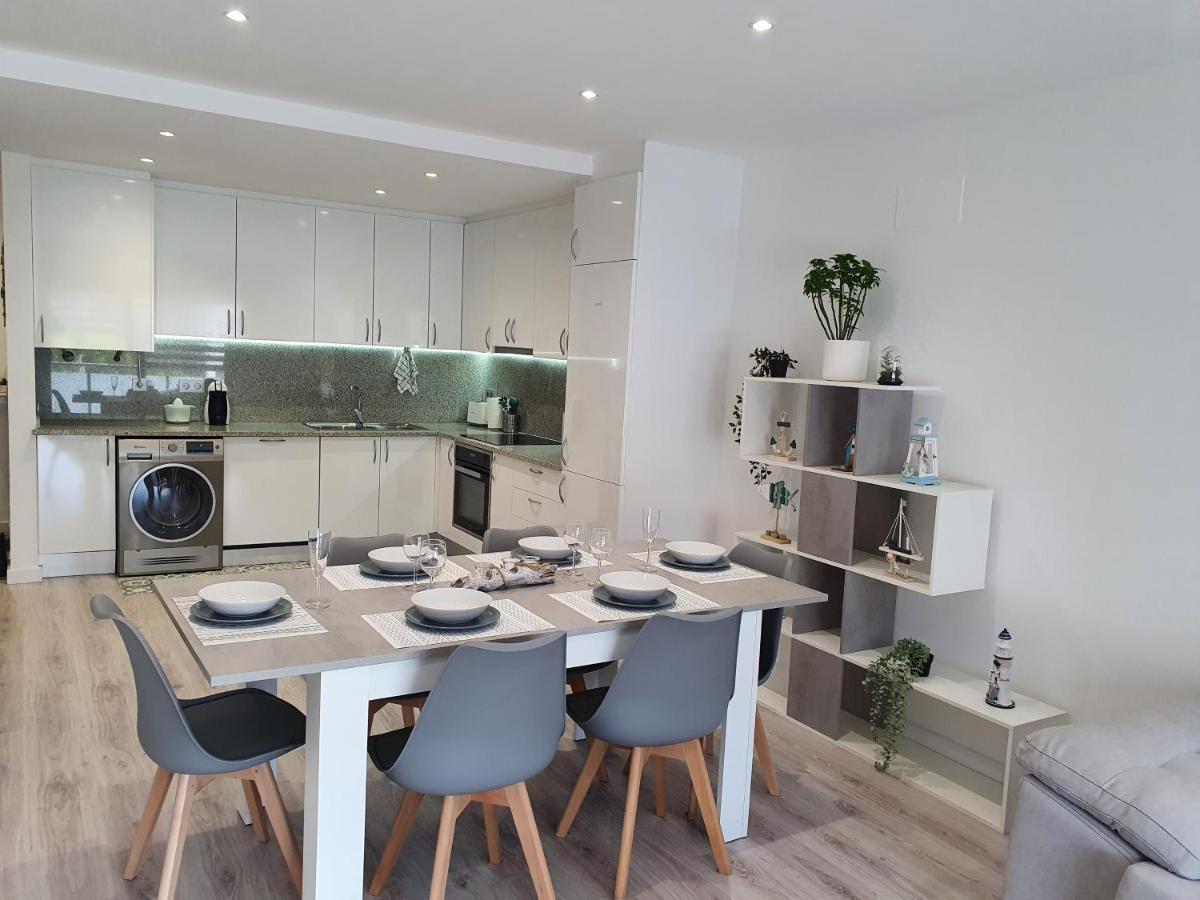 Moderno Duplex Comfort Roses Esterno foto